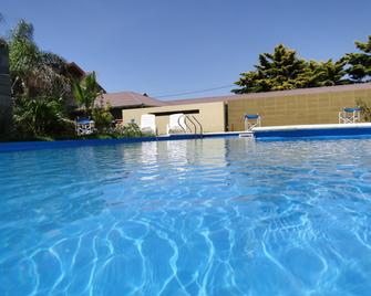 Hotel Barrancas San Pedro - San Pedro - Pool