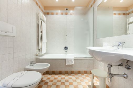 Hotel San Luca - Verona - Bathroom