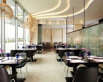 LOTTE City Hotel Gimpo Airport - Seoul - Restaurant