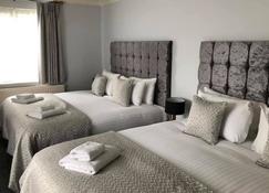 Nant Ddu Lodge Hotel - Merthyr Tydfil - Bedroom