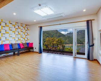 Danyang Moonlight Village Pension - Condado de Danyang - Sala de estar