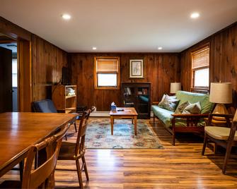 Phoenicia Lodge - Phoenicia - Living room