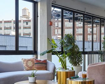 The Paper Factory Hotel - Queens - Lounge