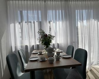 Hotel Pension Norddeich - Norden - Dining room