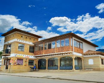 La Foguera Sutamarchán - Sutamarchán - Edificio
