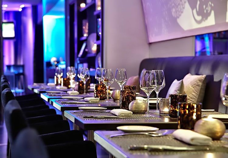 Renaissance Paris Arc de Triomphe Hotel - París - Restaurante