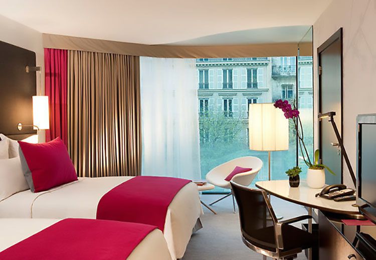 Renaissance Paris Arc de Triomphe Hotel - París - Habitación