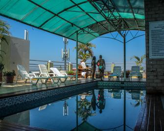 Hotel Centenario - Puerto Maldonado - Pool