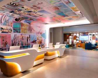 فندق رينسانس نيوبورت بيتش - نبيوبورت بيتش - أفضل طعام