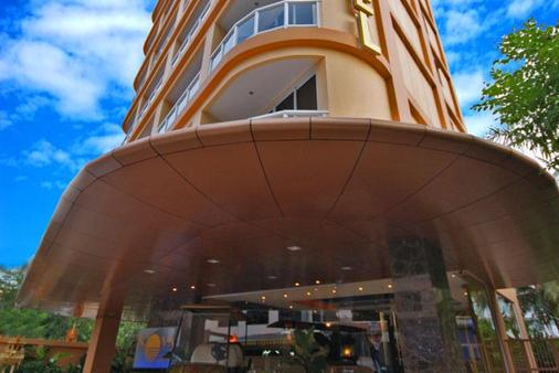 Nova Gold Hotel - Pattaya - Rakennus