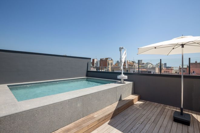Room Mate Gerard - Barcelona - Bể bơi