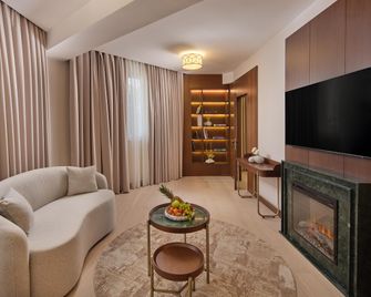 بالاتزو بريزيدنت - سبليت - غرفة معيشة