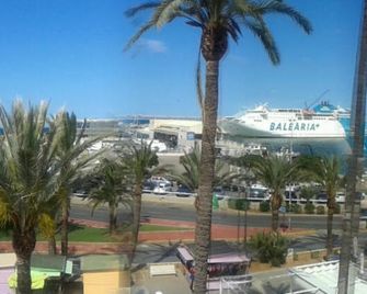 Hostal L'Anfora - Denia - Außenansicht