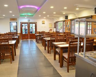 Hotel Temple Towers - Kodaikanal - Restaurante