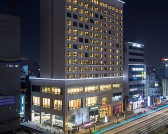 رمادا باي ويندام دايجيون - دايجون - مبنى