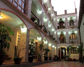 Golden Rest Latacunga - Latacunga - Building