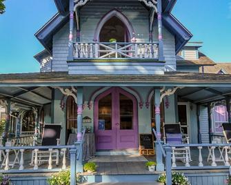 Narragansett House - Oak Bluffs - Edificio