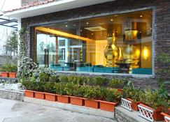 Marigold Sarovar Portico - Shimla - Κτίριο