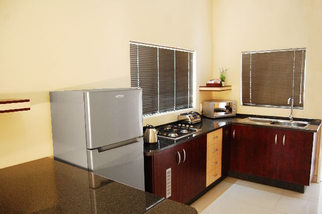 Booth Suite Hotel Mafikeng - Mahikeng - Cucina