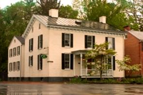Thomas Shepherd Inn - Shepherdstown - Building