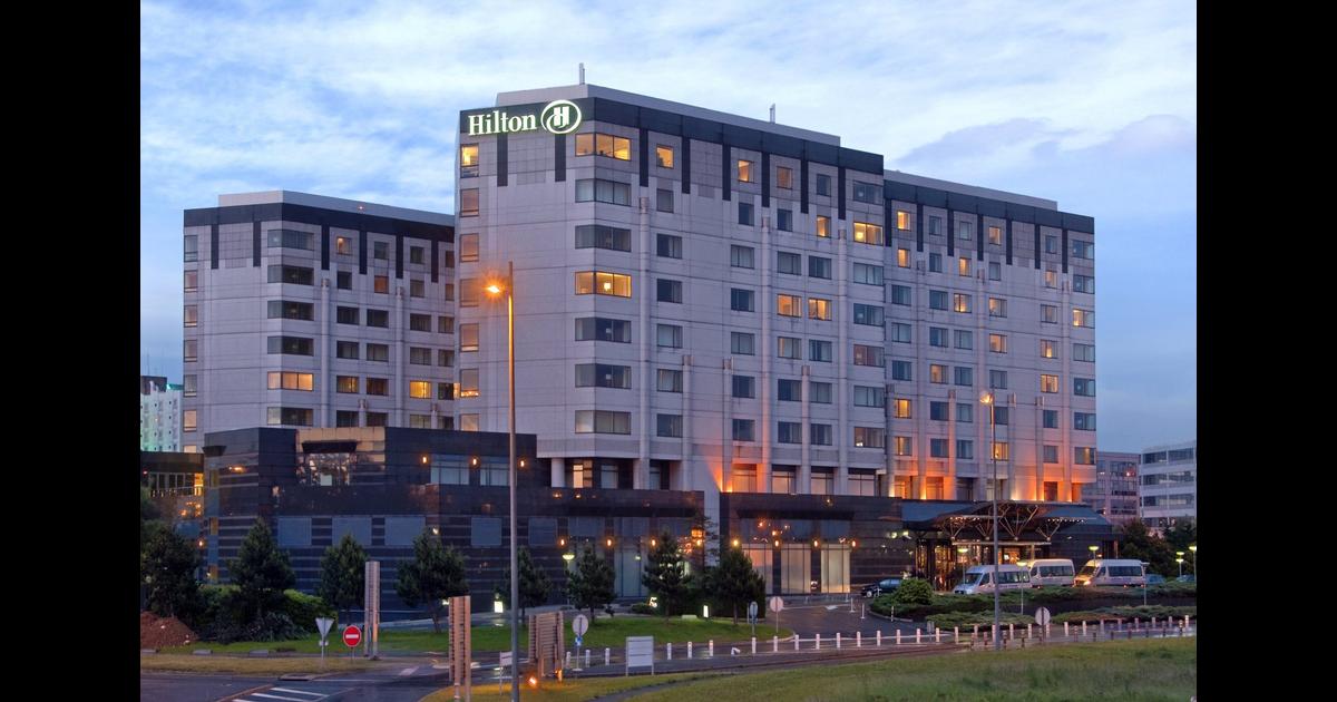 Hilton Paris Charles De Gaulle Airport $112 ($̶2̶6̶5̶). Roissy-en