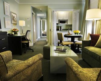 فندق بيكون - نيويورك - غرفة معيشة