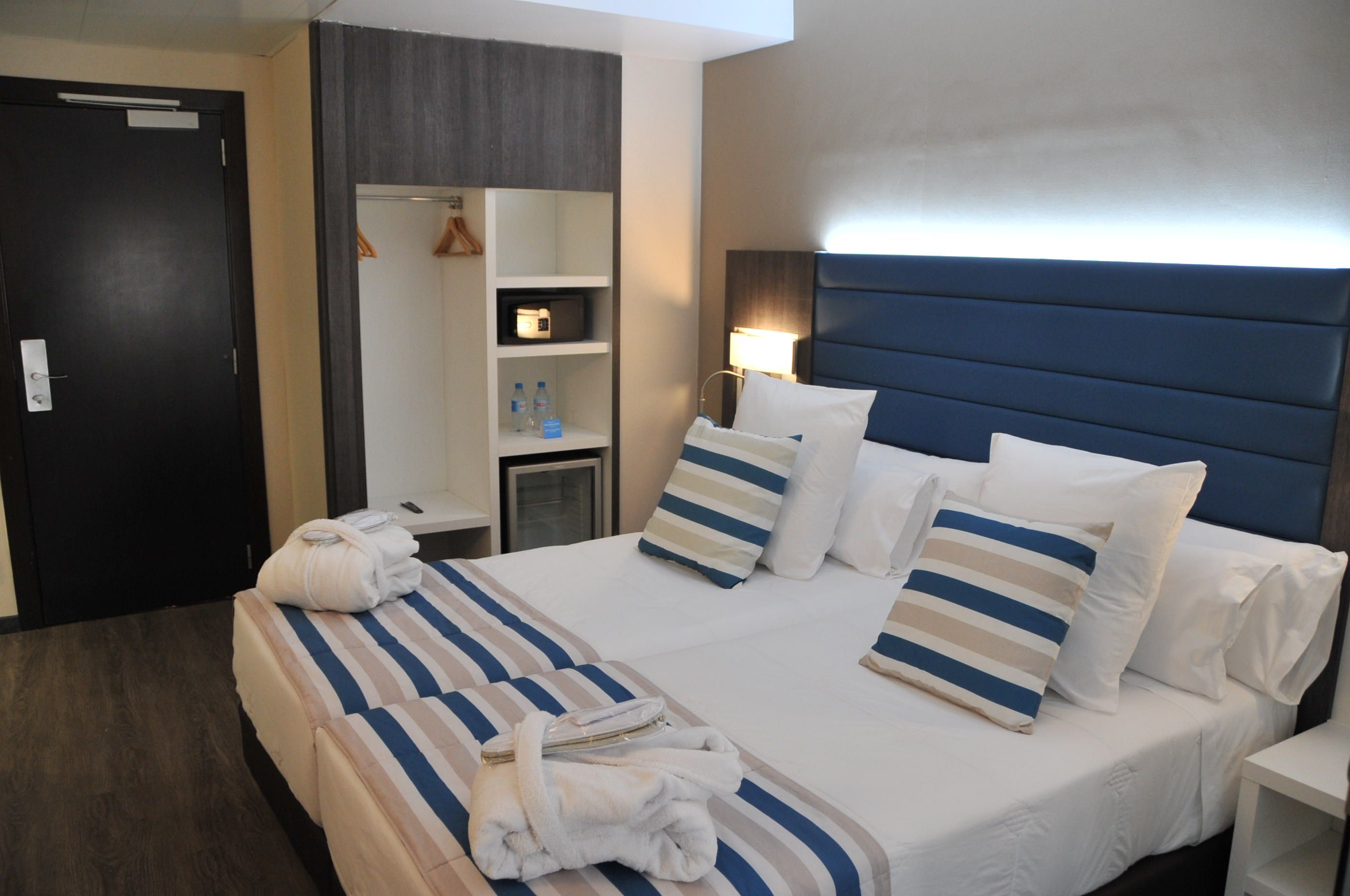 Hotel Ronda Lesseps - ברצלונה - חדר שינה