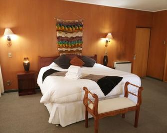 Hotel Sueños del Volcan - Villarrica - Спальня