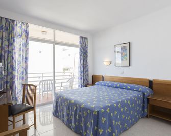 Piñero Tal - El Arenal - Chambre