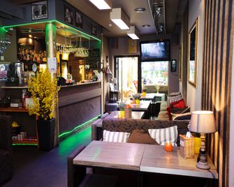 Ranna Villa & Free Parking - Pärnu - Bar