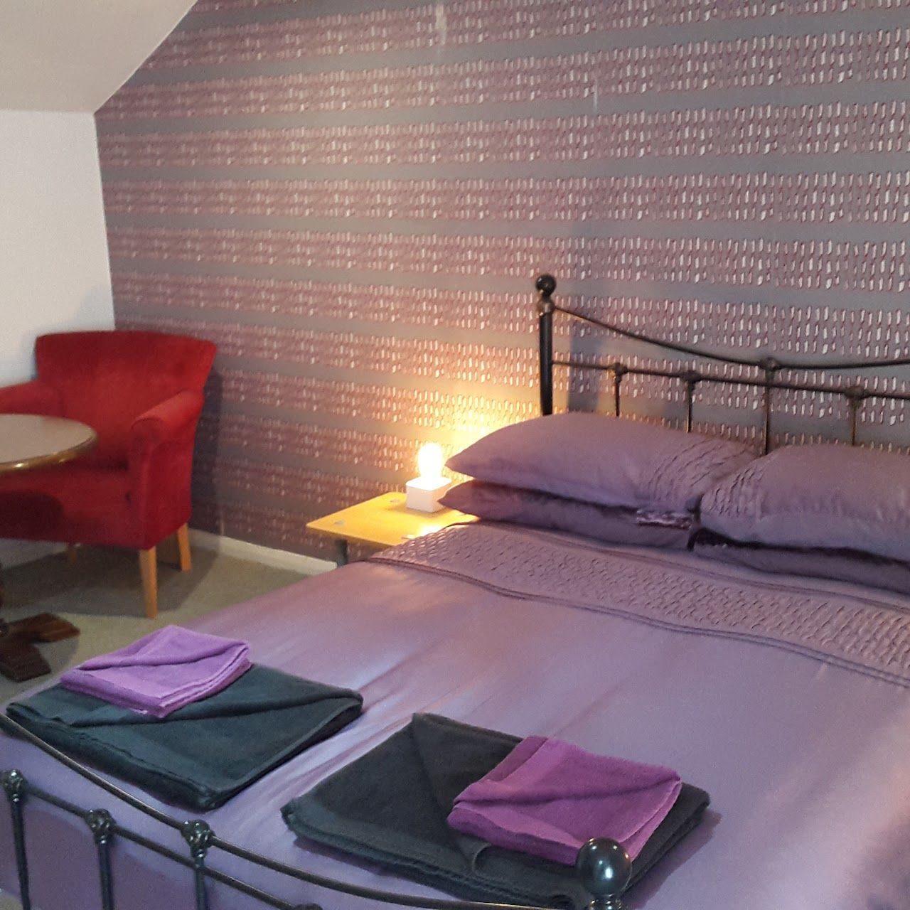 Monk and Tipster - Towcester - Habitación
