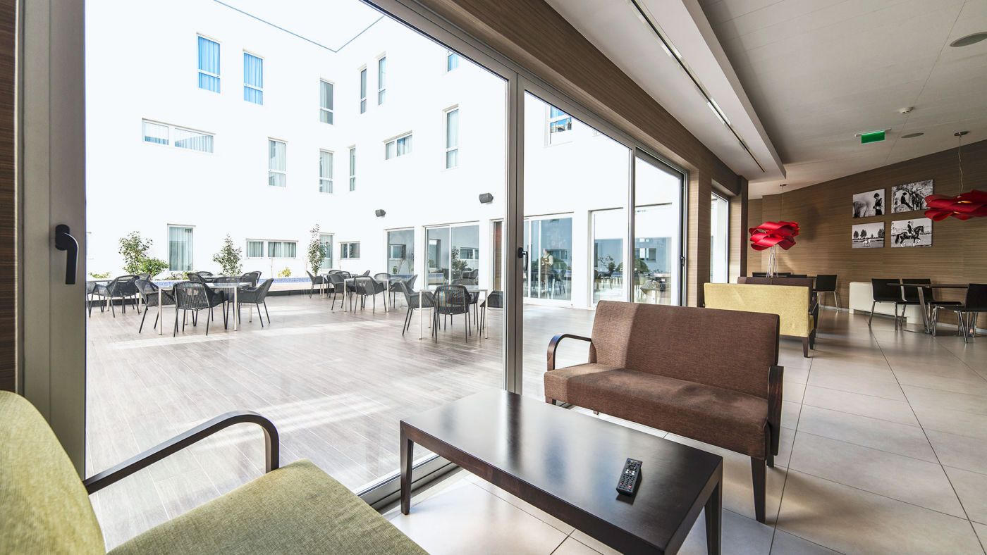 Moov Hotel Évora - Evora - Sala de estar