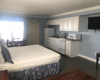 Carousel Inn on the Beach - Fort Myers Beach - Bedroom