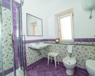 Palazzo Gargano - Prignano Cilento - Bathroom