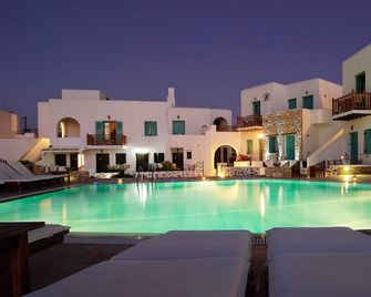 Hotel Odysseus - Folegandros - Building