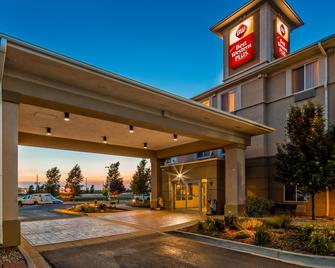 Best Western Plus Frontier Inn - Cheyenne - Bygning