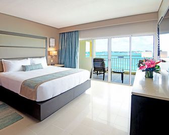 The Villas at Simpson Bay Resort - Simpson Bay - Sypialnia