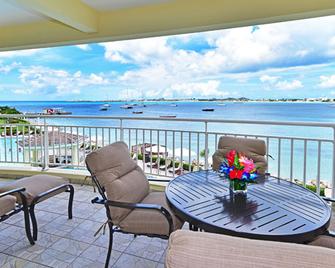 The Villas At Simpson Bay Beach Resort And Marina - סימפסון ביי - מרפסת