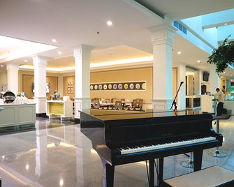 Grand Mahkota Hotel - Pontianak - Restaurant