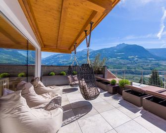 Hotel Lisetta - Tirolo - Vista del exterior