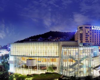Swiss Grand Hotel - Seoul - Gebäude