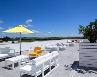 Ride Surf Resort & Spa - Ferrel - Servicio de la propiedad