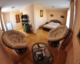 Hotel Tourist - Rivne - Bedroom