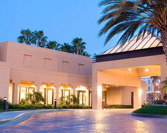 Courtyard by Marriott Irvine John Wayne Airport/Orange County - Irvine - Edificio
