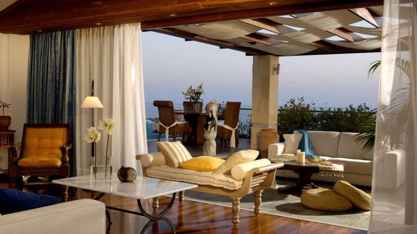 Coral Beach Hotel And Resort