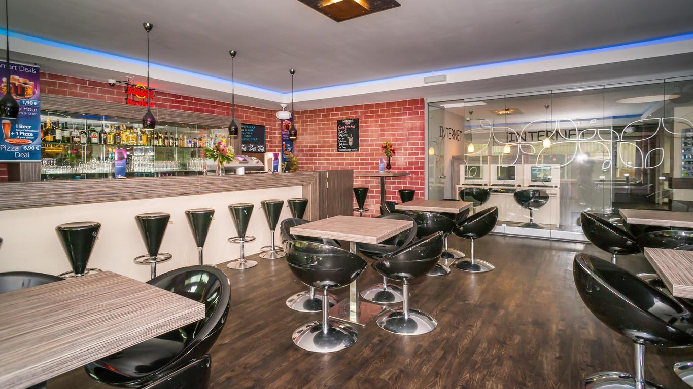 نزل سمارت ستي ميونيخ ستي