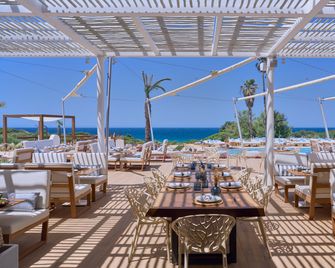 Amare Beach Hotel Sancti Petri - Adults Recommended - Novo Sancti Petri - 餐廳