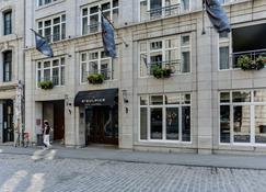 Le Saint Sulpice - Montreal - Building