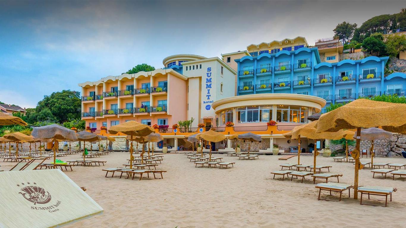 Summit Hotel
