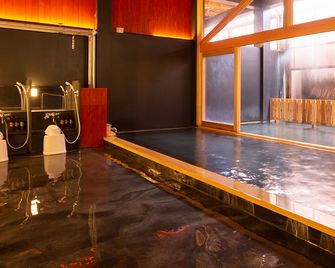 Iseya, Seaview Private Oceanside Bath - انزين - وسائل الراحة في مكان الإقامة